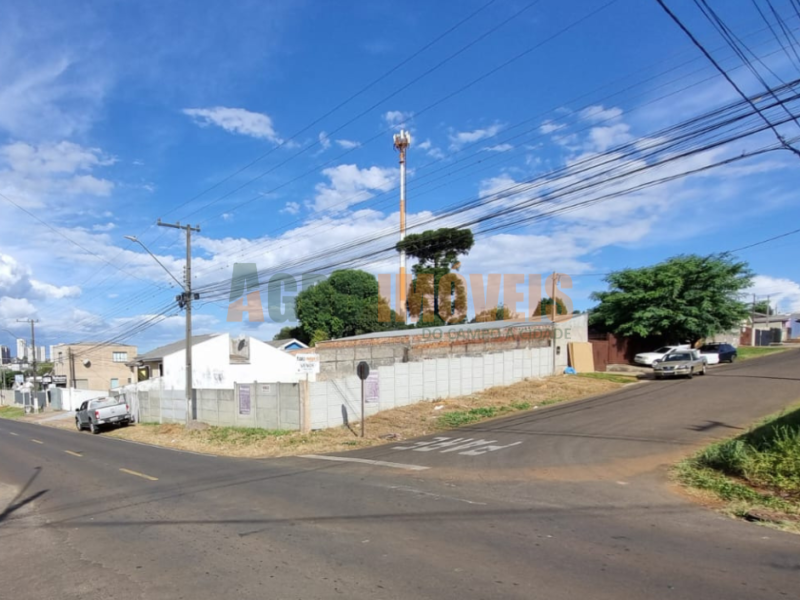 TERRENO DE ESQUINA, 1 QUADRA DO DALL POZZO