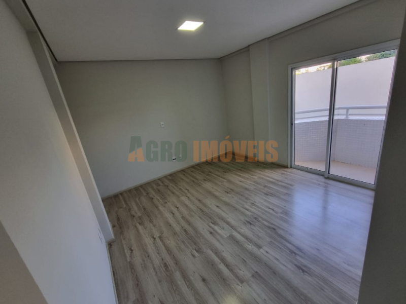APARTAMENTO PARA LOCAÇÃO NO EDIFÍCIO ONE TOWER