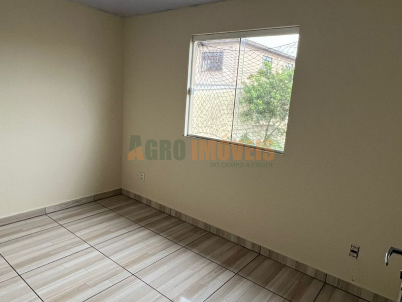 BARRACÃO COMERCIAL NO BONSUCESSO
