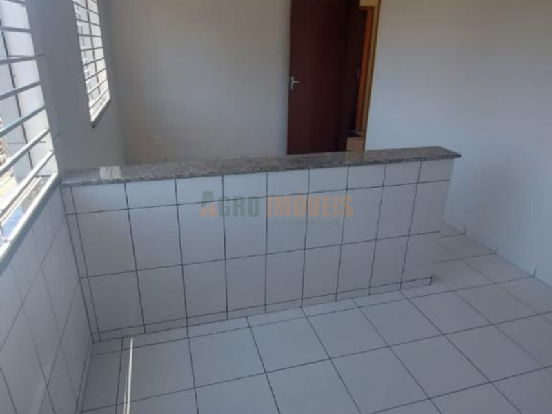 APARTAMENTO DE ESQUINA PARA LOCAÇÃO