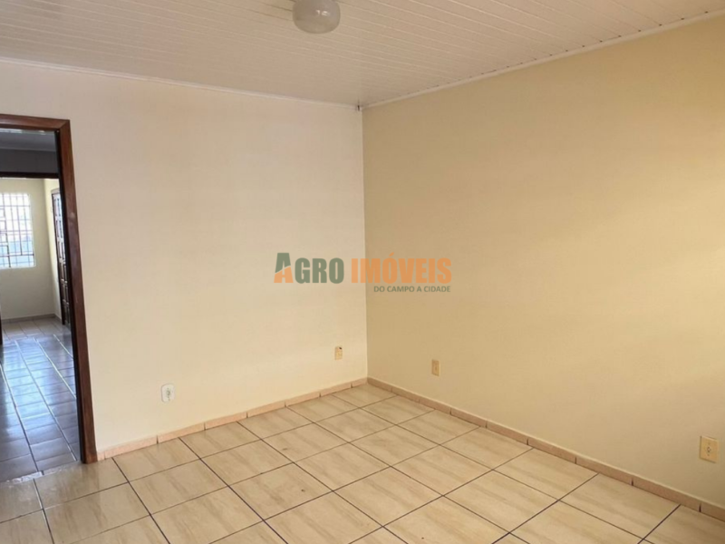 CASA PARA LOCAÇÃO NO BAIRRO DOS ESTADOS