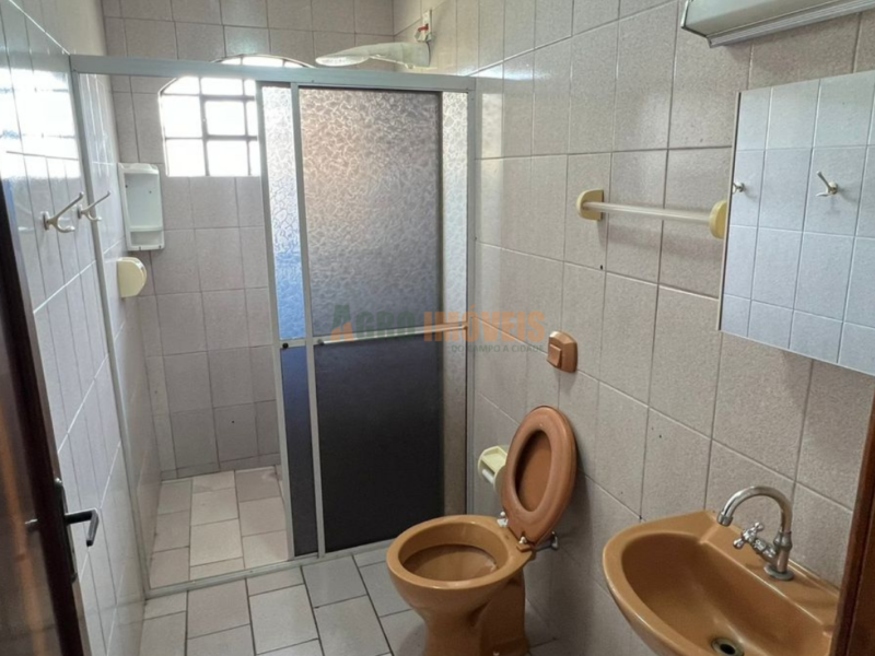 CASA PARA LOCAÇÃO NO BAIRRO DOS ESTADOS