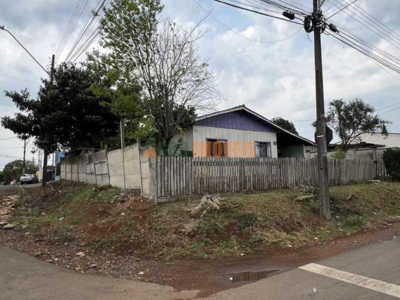TERRENO DE ESQUINA NA PRIMAVERA