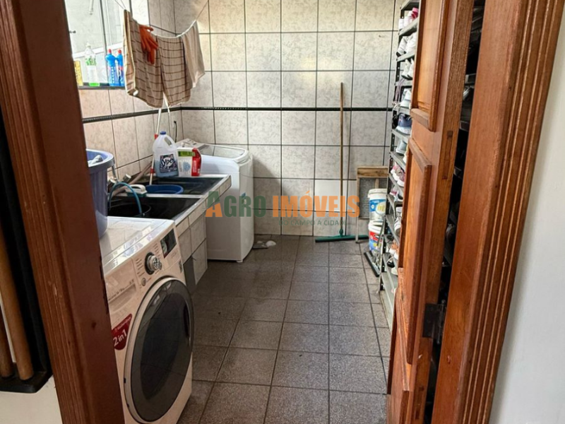 IMÓVEL À VENDA DE ALTO PADRÃO NO CONRADINHO