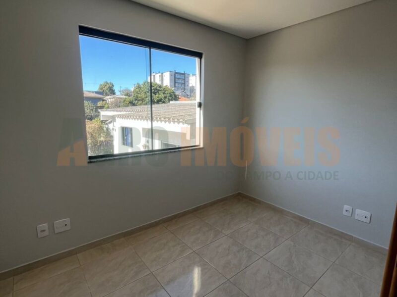 APARTAMENTO A VENDA - EM FRENTE AO PARQUE DO LAGO