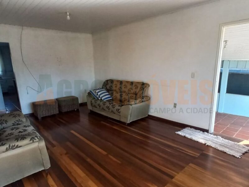 CASA PARA LOCAÇÃO NA RUA CORONEL SALDANHA